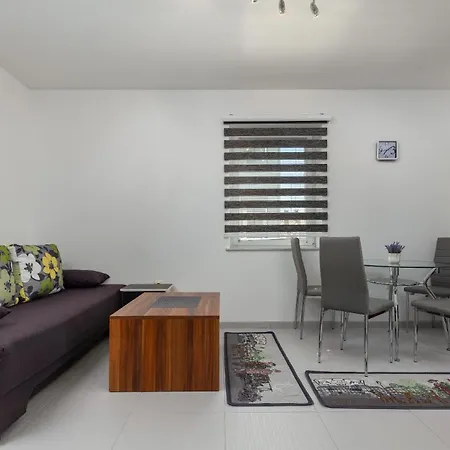 Fuer 2 Personen Ca 20 Qm In Pula, Istrien Istrische Riviera Apartment